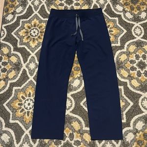 Figs Navy Livingston™ Basic Scrub Pants size SP